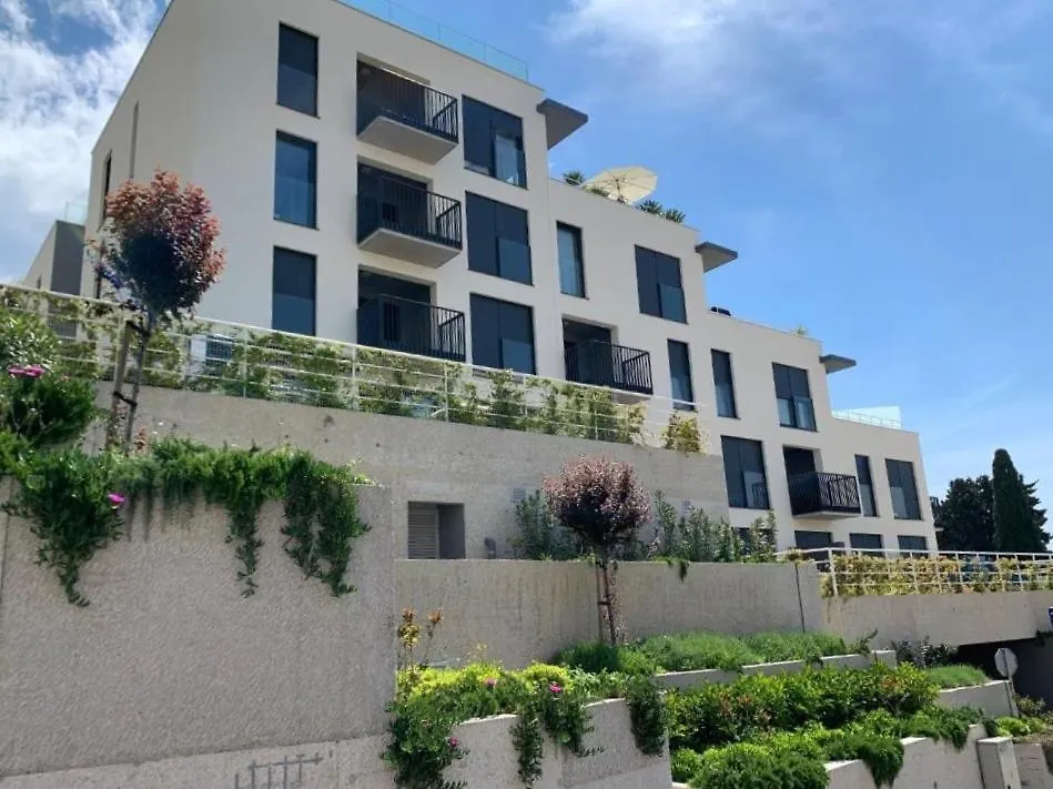 Splendid Beach View Apartment Split Croatia